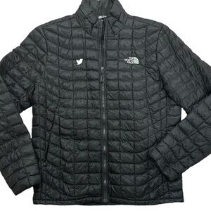 The North Face Black quilted jacket Size M